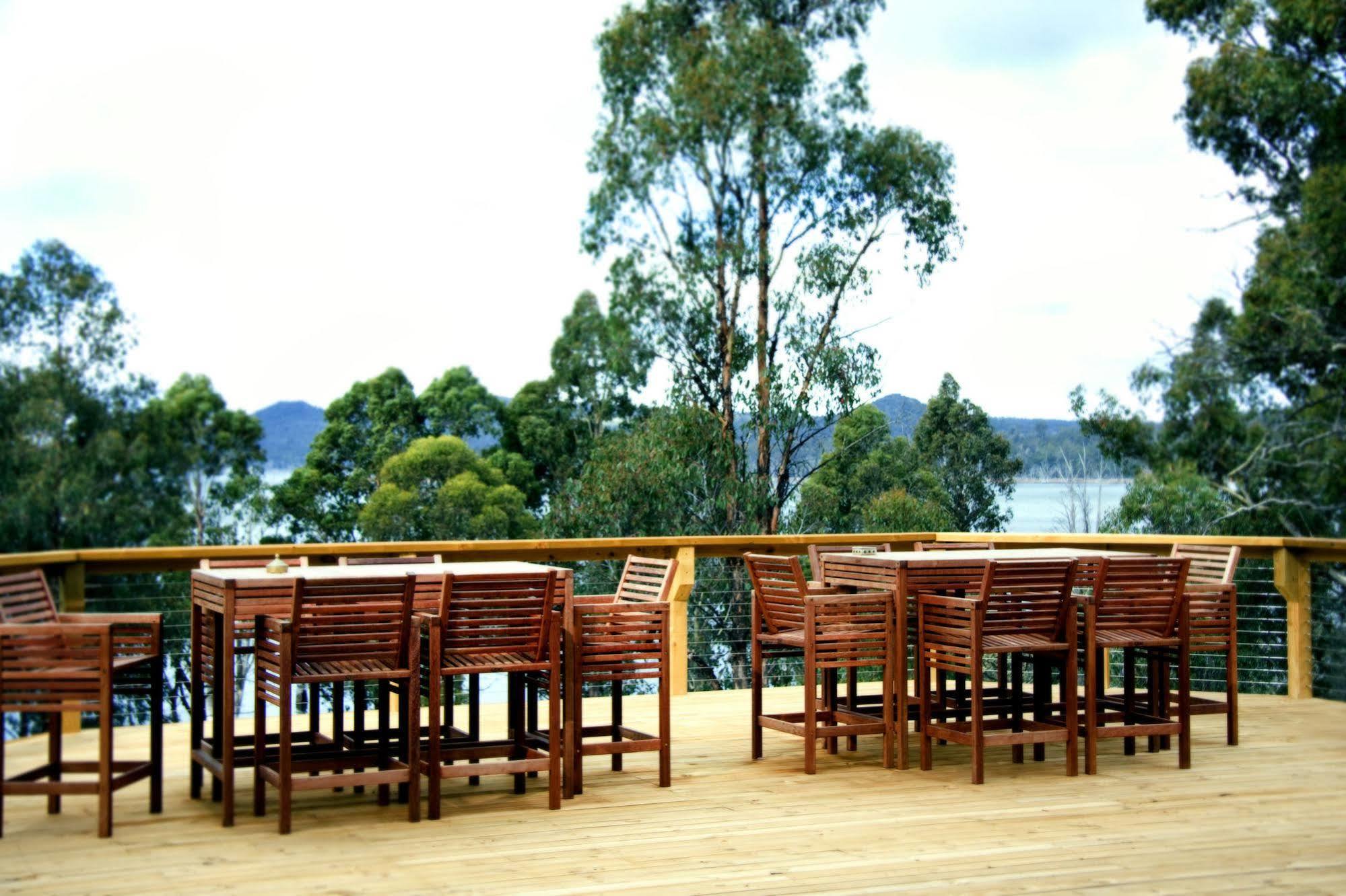 Blue Lake Lodge Steppes Dış mekan fotoğraf